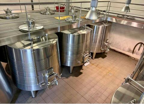 Cuve inox 304 tronconique modele ST - thermorégulée