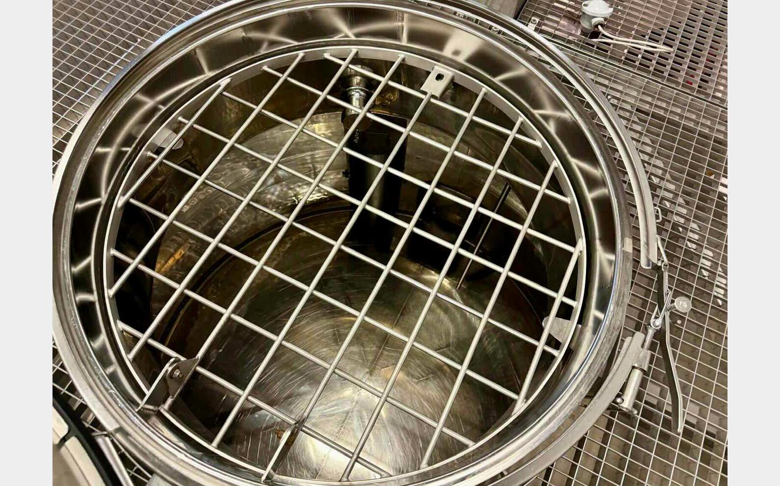 Stainless steel truncated cone tank ST 79 HL (7 900 litres) SERAP