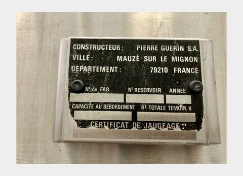 Cuve inox 304L thermorégulée - Verticale fond plat incliné sur pieds