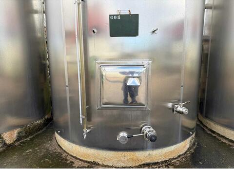 Cuve inox 316 - Circuit coquillé isolée - Fond plat incliné 2% sur radier