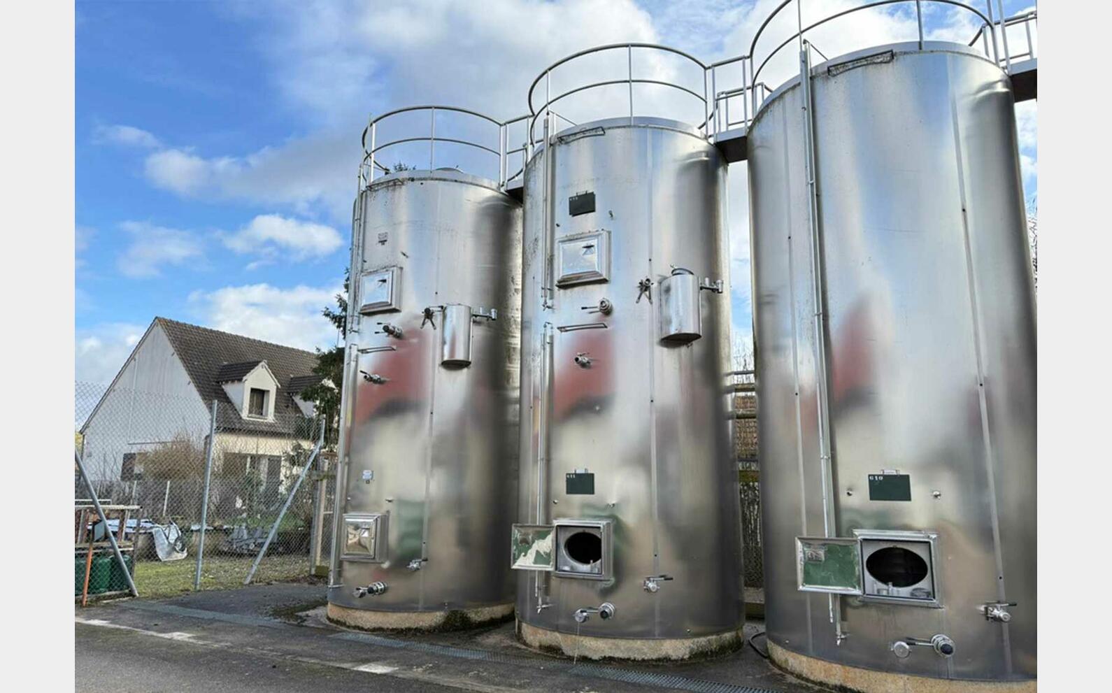 Cuve inox 316 - Circuit coquill&eacute; et isol&eacute;e 101 HL + 125 HL (22 600 litres) FELTRIN