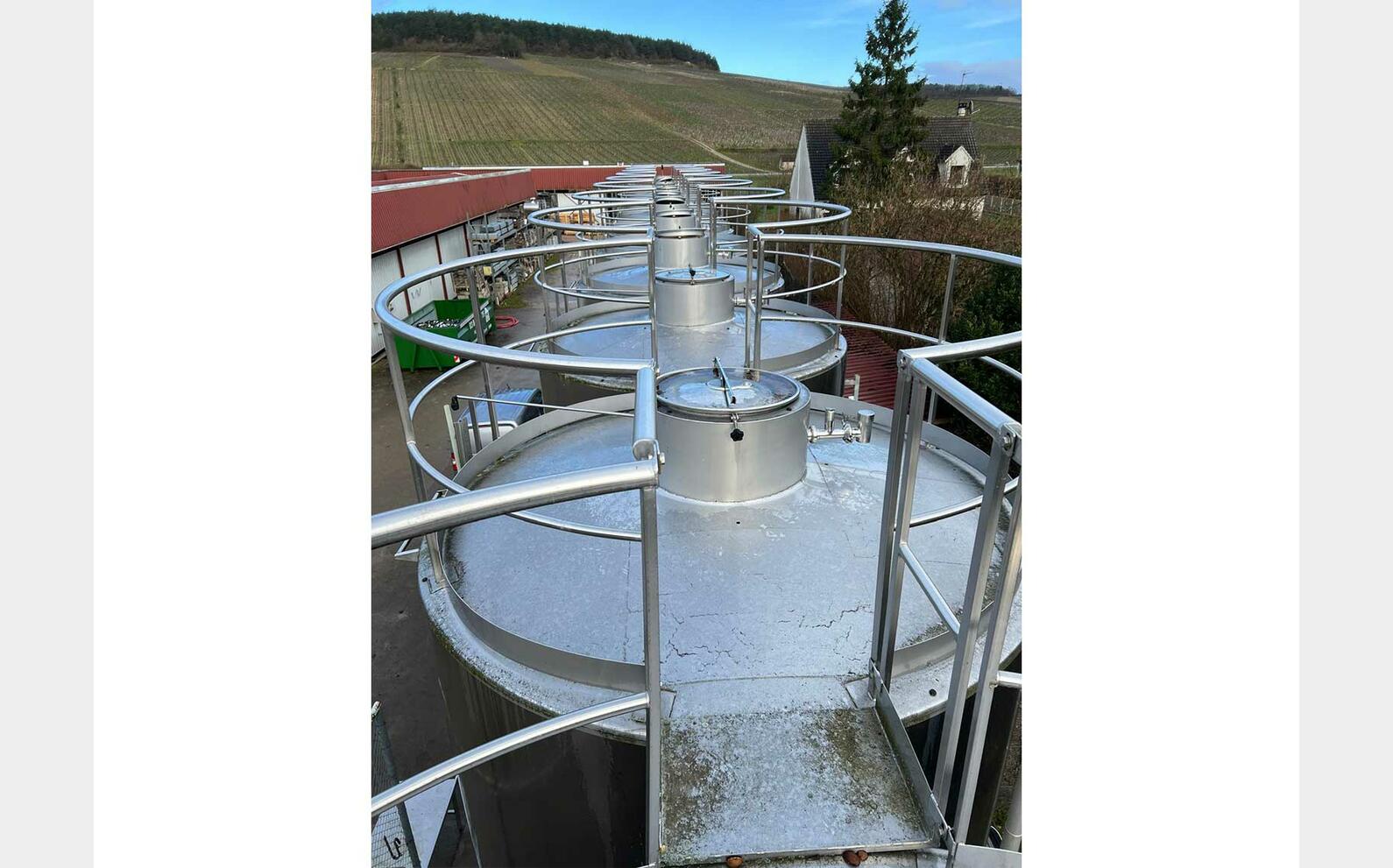 Cuve inox 316 - Circuit coquill&eacute; et isol&eacute;e 226 HL (22 600 litres) FELTRIN