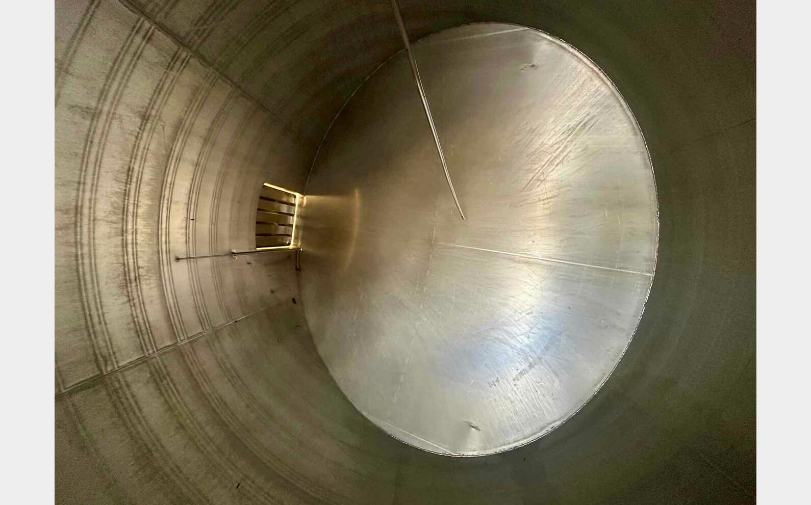 Stainless steel tank - Shell circuit 139 HL (13 900 litres) ETA