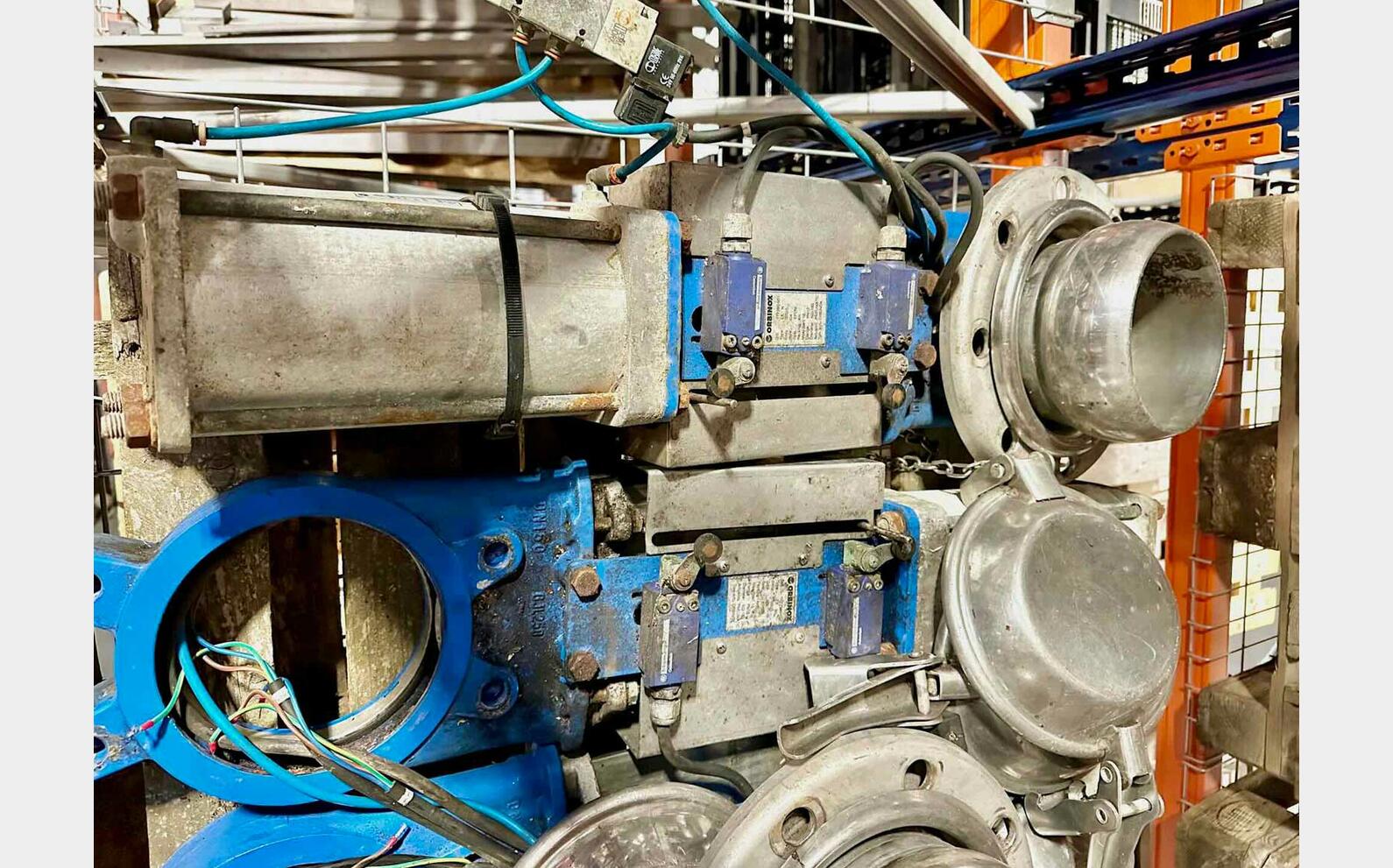  Guillotine valve - Pneumatic actuator ORBINOX