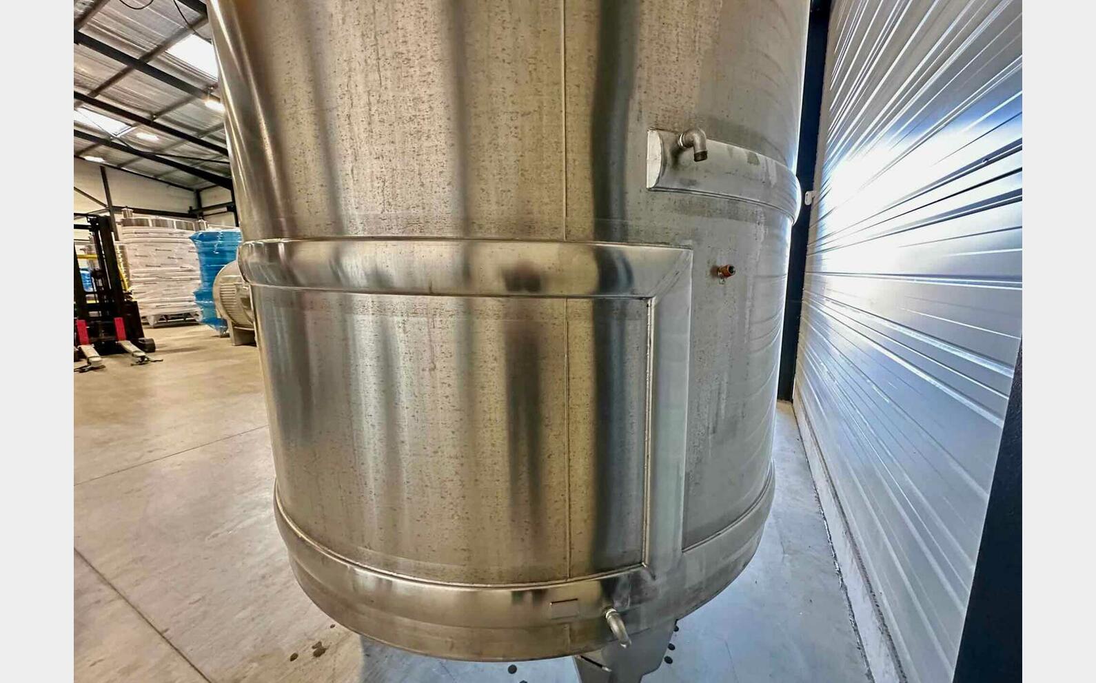 Stainless steel tank - Shell circuit 70 HL (7 000 litres) LEJEUNE