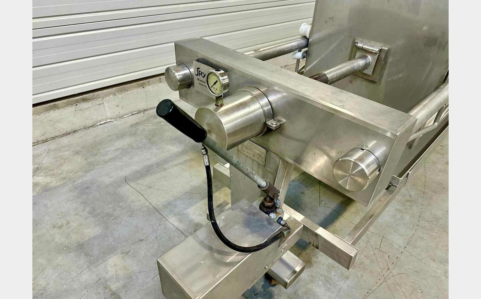 Filtre presse - 630 X 630 - 50PS 30m2 - debit 45 &agrave; 120 hl/h SFOGGIATECH
