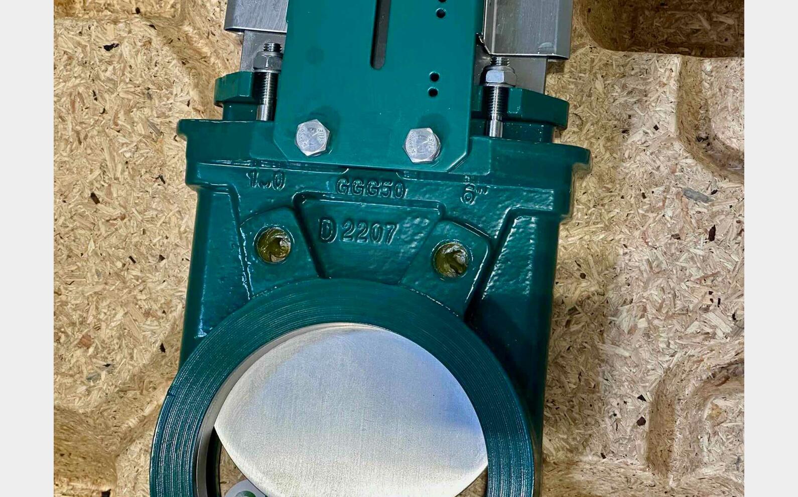 Slide gate valve - Pneumatic cylinder TECOFI