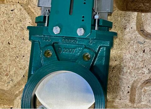 Vanne à guillotine - Verin pneumatique