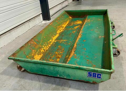Benne basculante 960 litres SBC