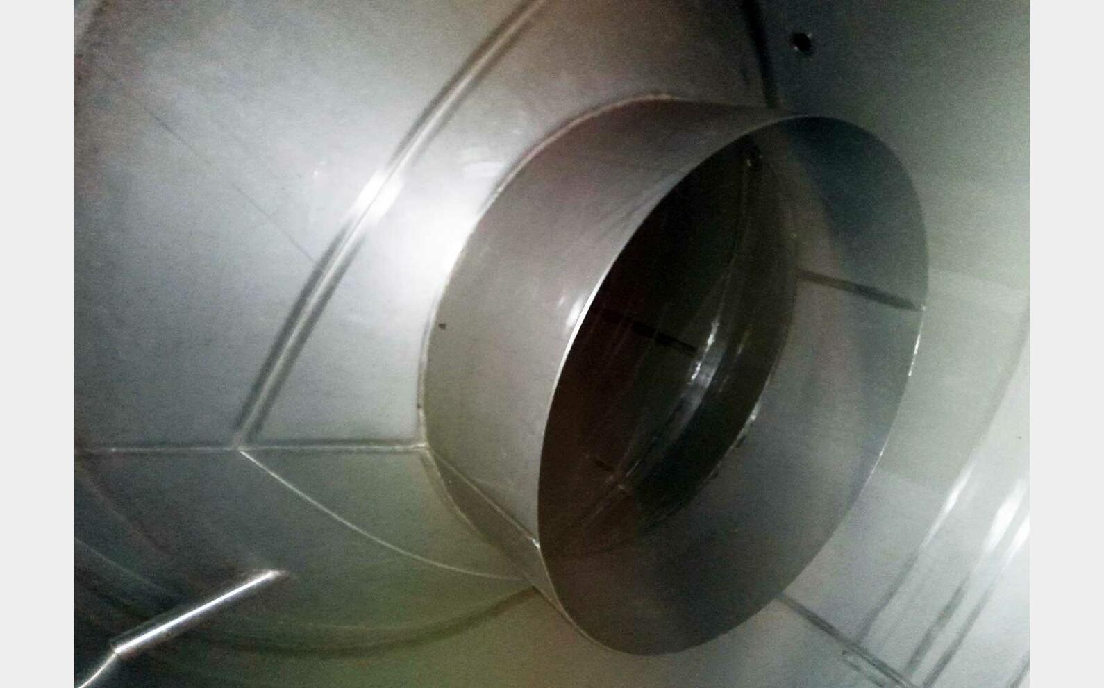 Cuve inox 304 GANIMEDE 109 HL (10 900 litres) TEC INOX