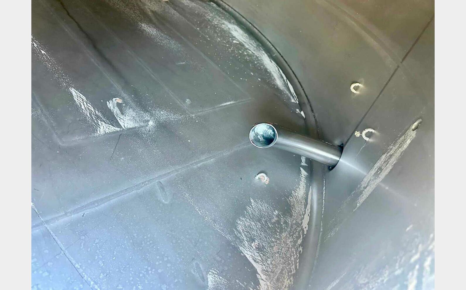 Cuve inox316L Thermor&eacute;gul&eacute;e pigeage 91 hl + 47 hl = 138 hl (13 800 litres) PIERRE GUERIN