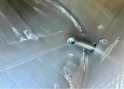 Temperature-controlled 316L stainless steel tank 91 hl + 47 hl = 138 hl (13 800 litres) PIERRE GUERIN