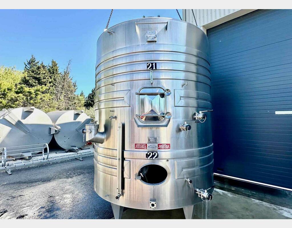 Cuve inox316L Thermor&eacute;gul&eacute;e pigeage 91 hl + 47 hl = 138 hl (13 800 litres) PIERRE GUERIN