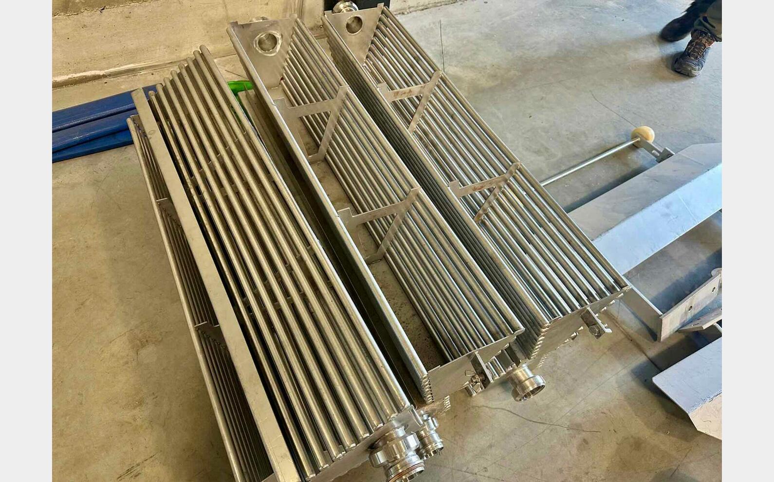 Cuve inox316L Thermor&eacute;gul&eacute;e pigeage 91 hl + 47 hl = 138 hl (13 800 litres) PIERRE GUERIN