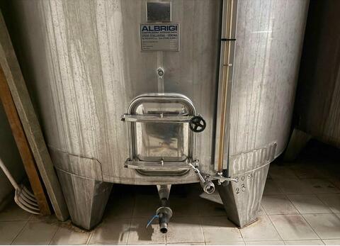 Cuve inox - Fond conique sur pieds 208 HL (20 800 litres) ALBRIGI