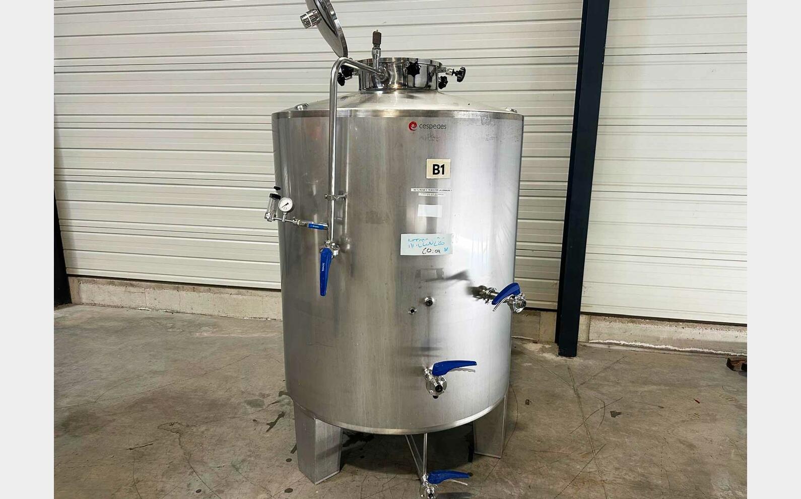 Cuve inox Isobarique thermor&eacute;gul&eacute;e 10 HL (1 000 litres) CESPEDES