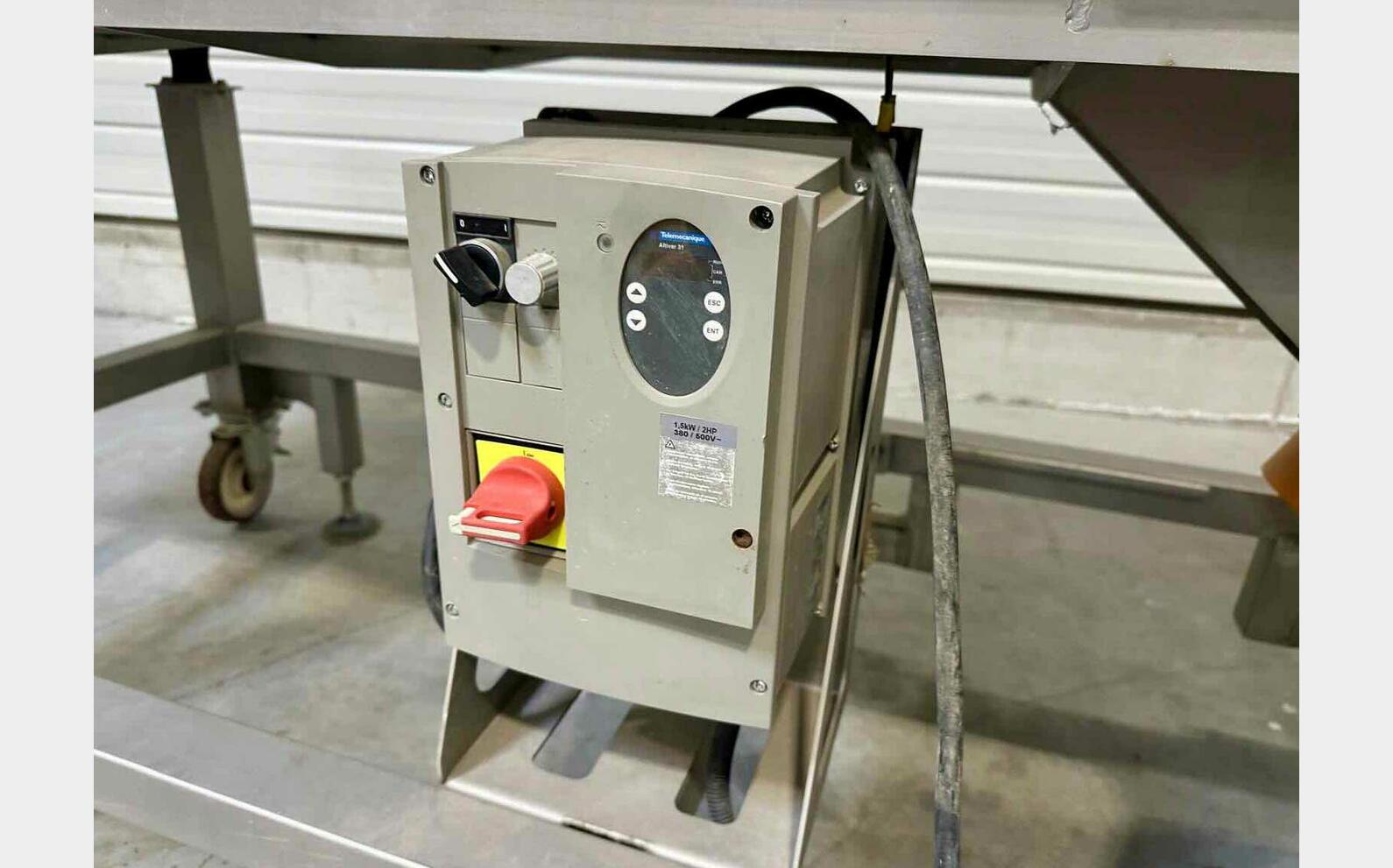 Table de tri vibrante mod&eacute;le TRV 35 BUCHER VASLIN