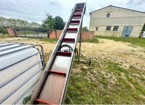 304 stainless steel inclined conveyor GEOFFROY