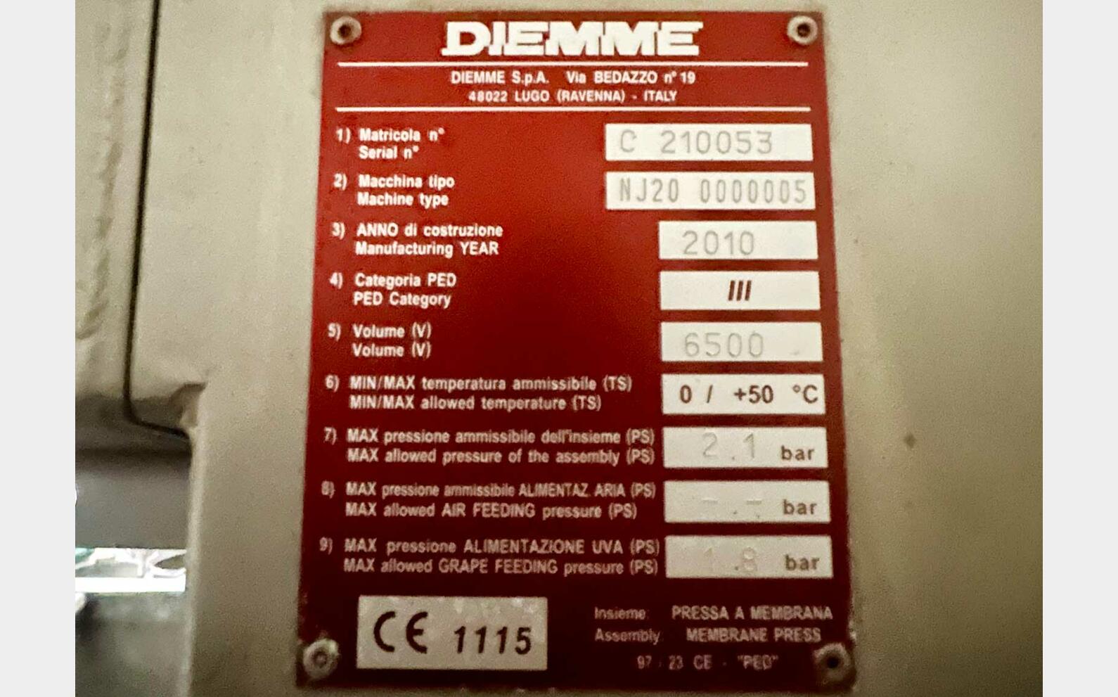 Closed-cage pneumatic press 65 HL (6,500 litres) DIEMME