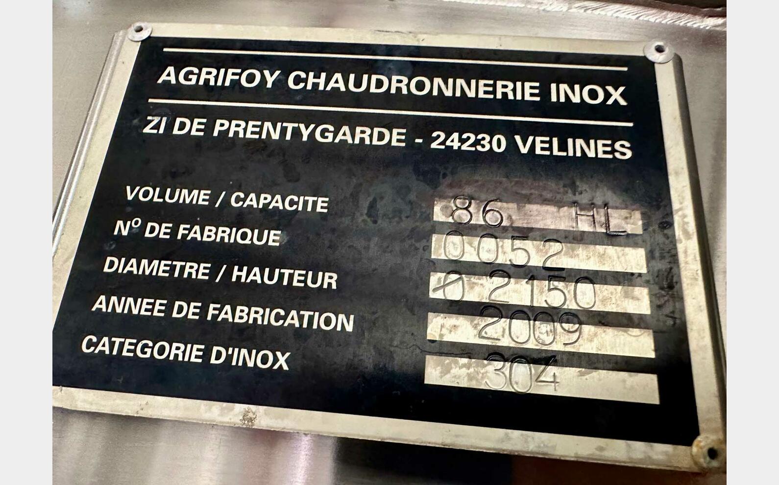 304 stainless steel tank with temperature-controlled floating lid 86 HL (8,600 litres) AGRIFOY