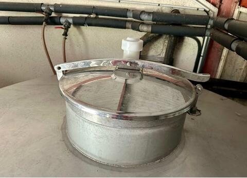 Cuve inox 304 thermor&eacute;gul&eacute; sur pieds 86 HL (8 600 litres) AGRIFOY