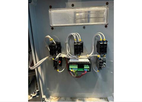 Insulated, temperature-controlled 304 stainless steel tank on legs 10 HL (1,000 litres) CESPEDES