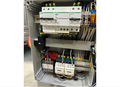 Insulated, temperature-controlled 304 stainless steel tank on legs 5 HL (500 litres) CESPEDES