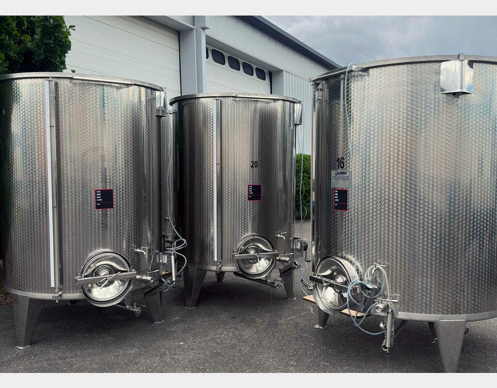Cuve inox 304 chapeau flottant 50 HL (5 000 litres) ALBRIGI