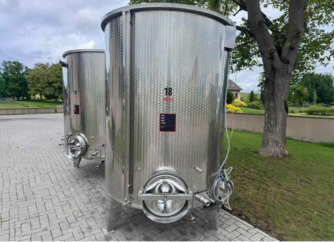 Cuve inox 304 chapeau flottant 40 HL (4 000 litres) ALBRIGI