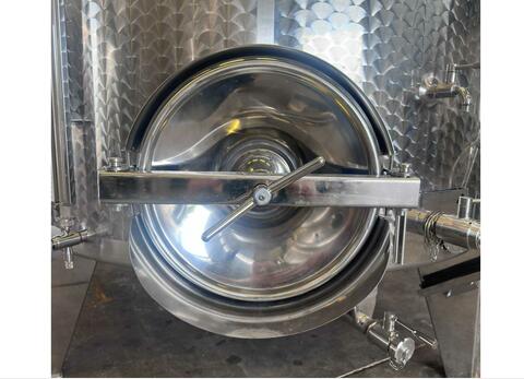 304 stainless steel tank with floating lid 40 HL (4,000 litres) ALBRIGI