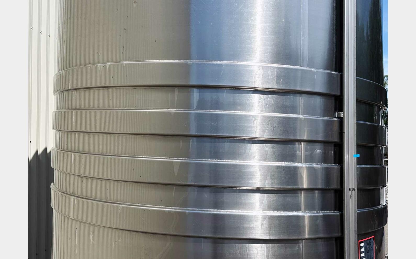 Cuve inox 304 thermor&eacute;gul&eacute;e 86 HL (8 600 litres) AGRIFOY