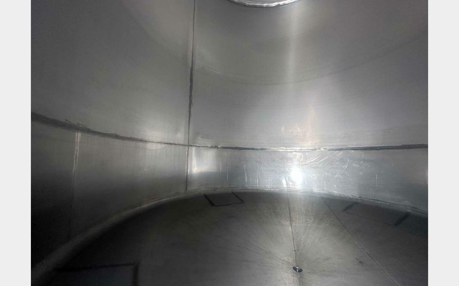 Insulated, temp-controlled 316 SS tank 105 HL (10,500 litres) CUVERIE DE FRANCE