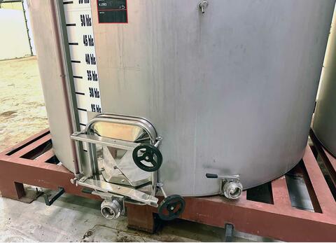 Cuve inox 304 fond plat 264 HL (26 400 litres) BRESSANE CHAUDRONNERIE