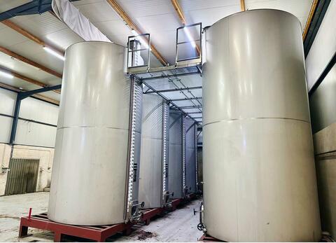 304 SS flat-bottomed tank 264 HL (26,400 litres) BRESSANE CHAUDRONNERIE