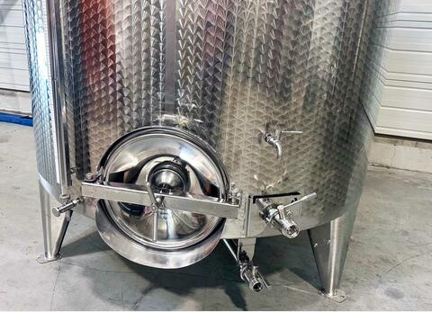 304 stainless steel tank with floating lid 50 HL (5,000 litres) ALBRIGI