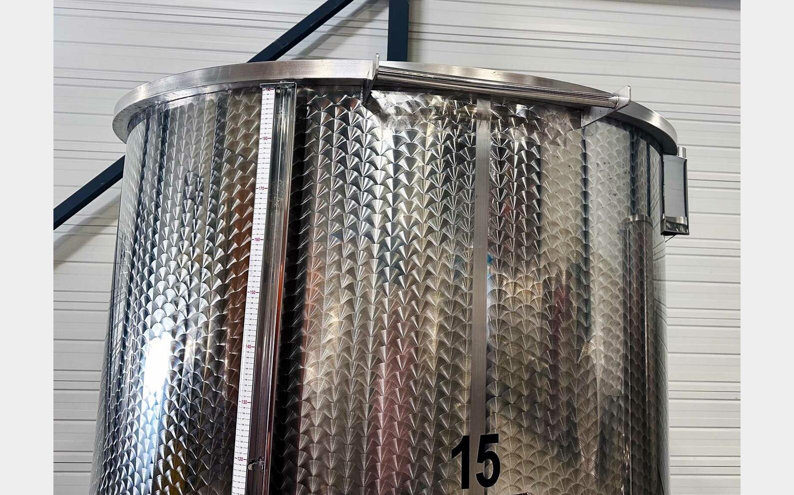 304 stainless steel tank with floating lid 50 HL (5,000 litres) ALBRIGI