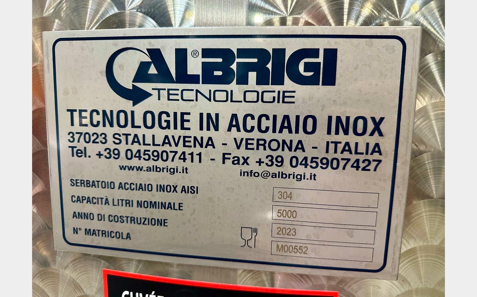 304 stainless steel tank with floating lid 50 HL (5,000 litres) ALBRIGI