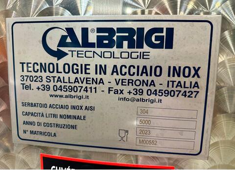304 stainless steel tank with floating lid 50 HL (5,000 litres) ALBRIGI