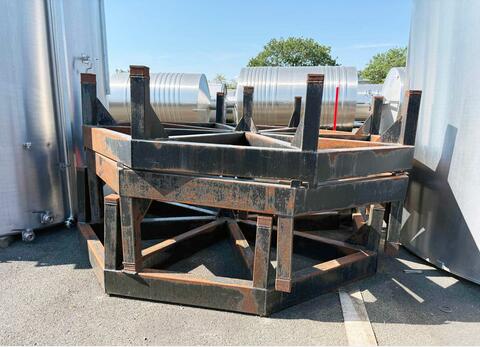 Ss tank - Conical bottom 251 HL (25,100 litres)