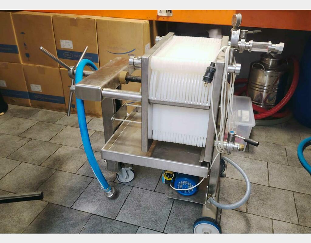Stainless steel filter press - 20 plates