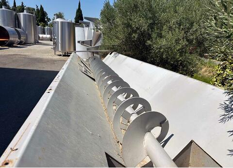 Painted steel worm gear