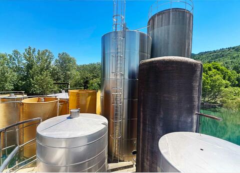 Cuve inox 304 fond plat 1500 HL (150 000 litres)