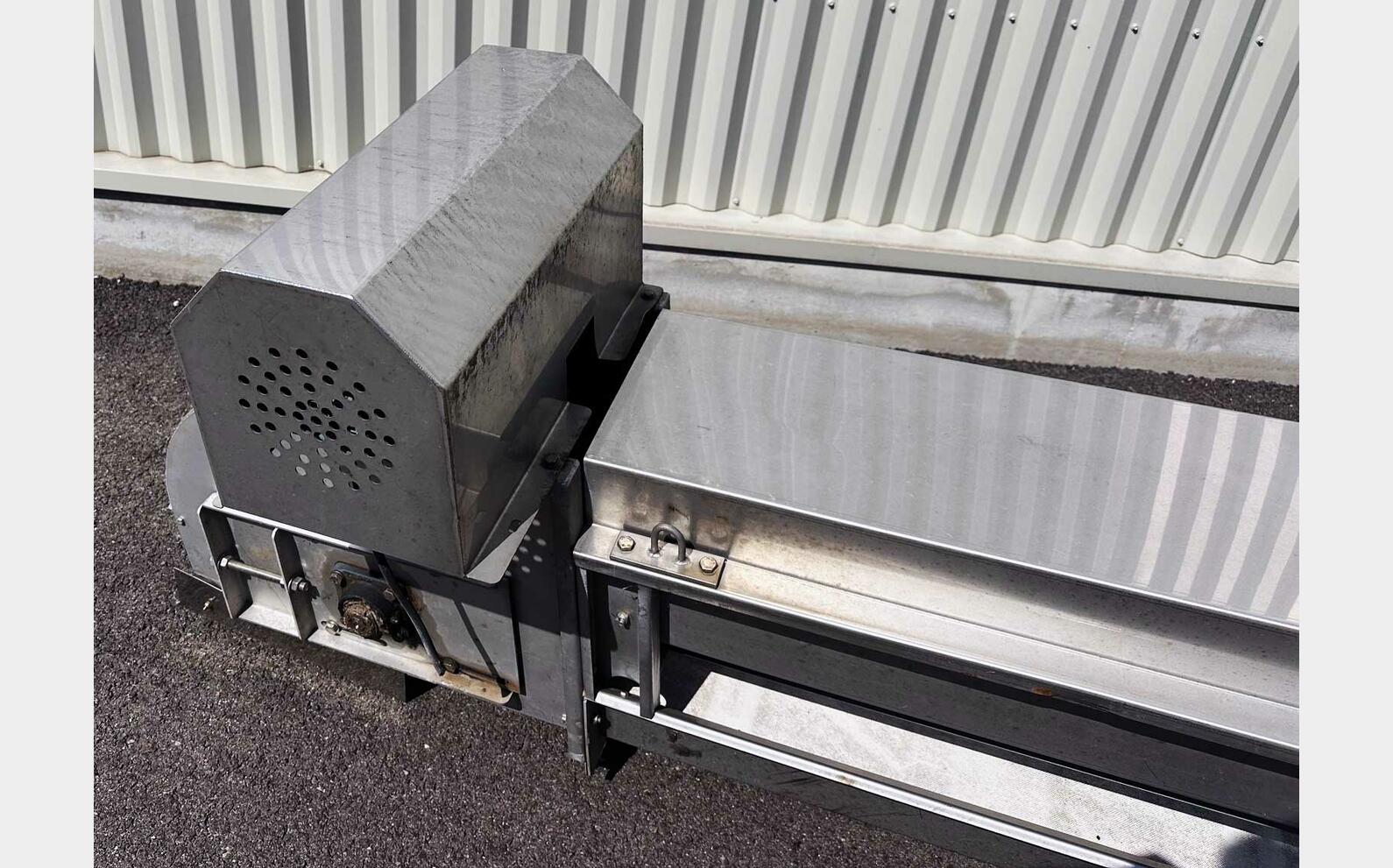Conveyor belt