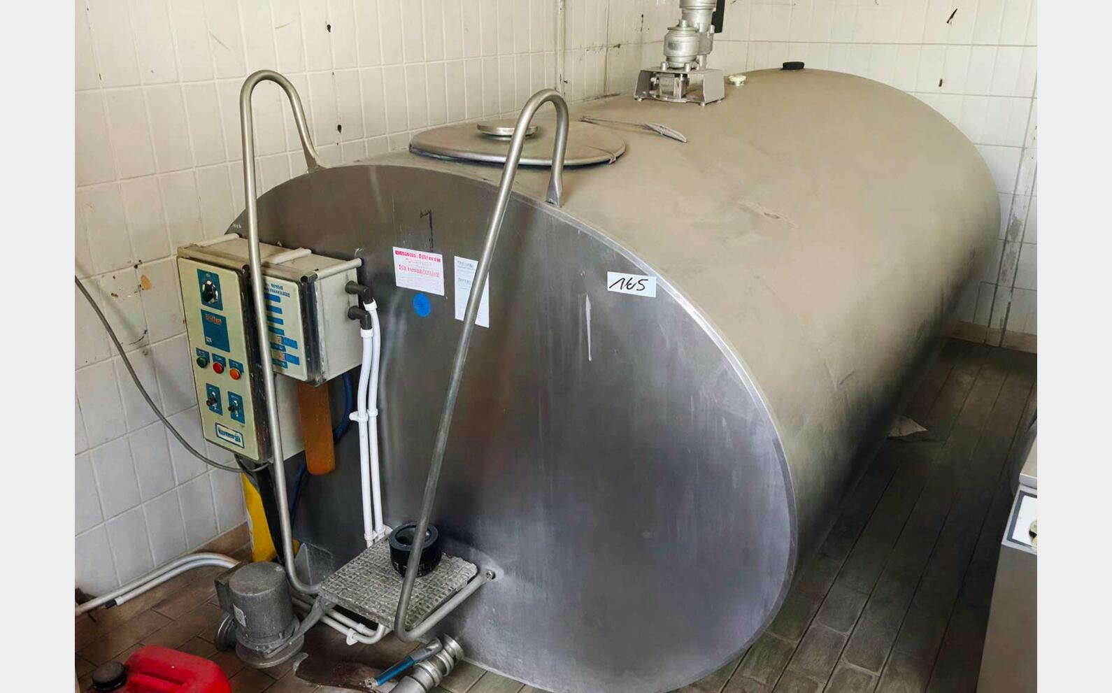 Refrigerated 304 SS milk tank 25 HL (2,500 litres) SERAP