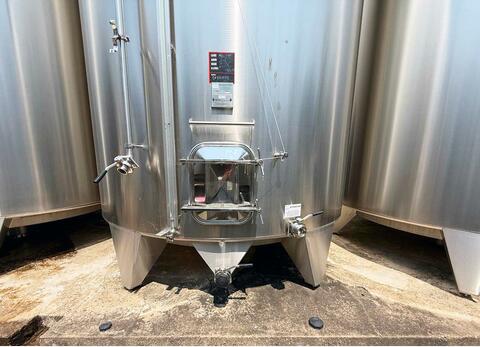 304 SS flat-bottomed tank on legs 255 HL (25,500 litres) ALLIANCE INOX INDUSTRIE
