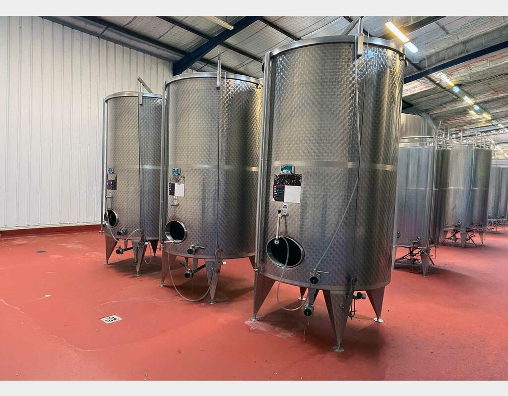 Cuve inox 304 &agrave; chapeau flottant 50 HL (5 000 litres) DAULON