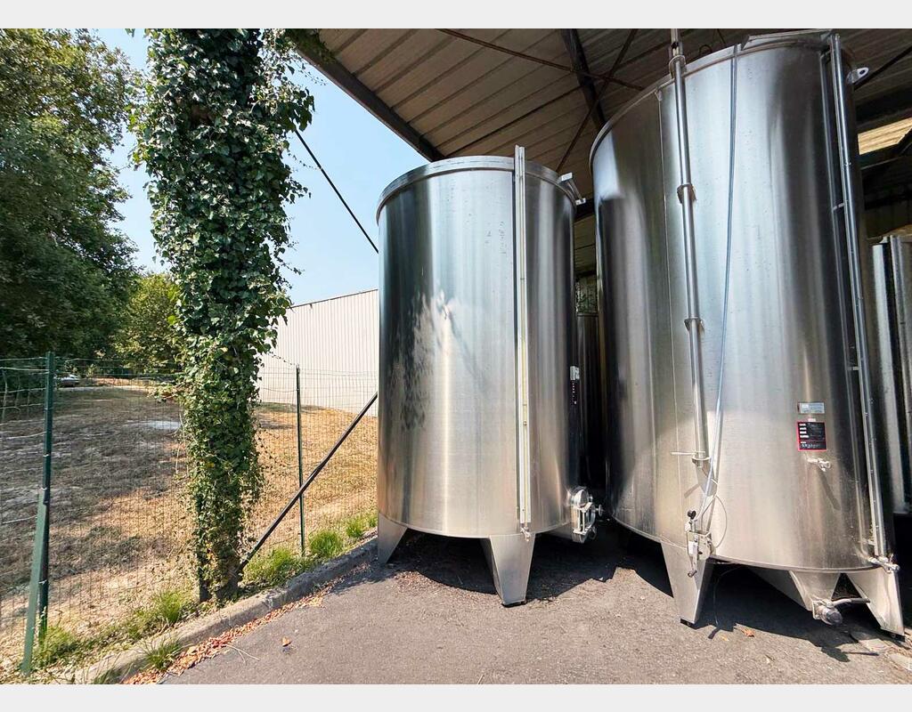 304 SS tank with floating lid 100 HL (10,000 litres) RURALINOX