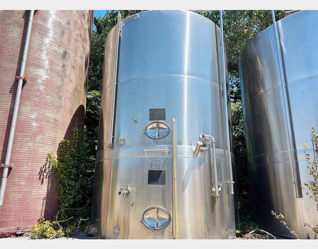 Cuve inox 304L- Compartiment&eacute;e 285 + 111 = 396 HL (39 600 litres) TEC INOX