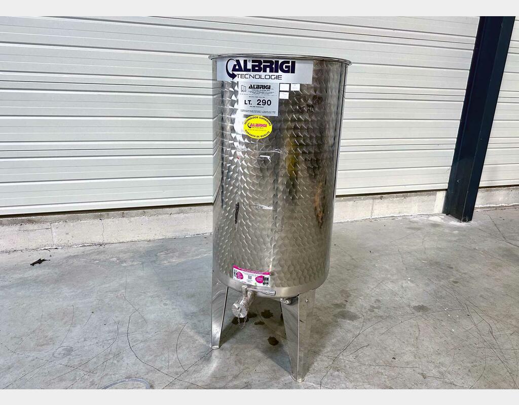 304 SS tank with floating lid on legs 2.9 hl (290 litres) ALBRIGI