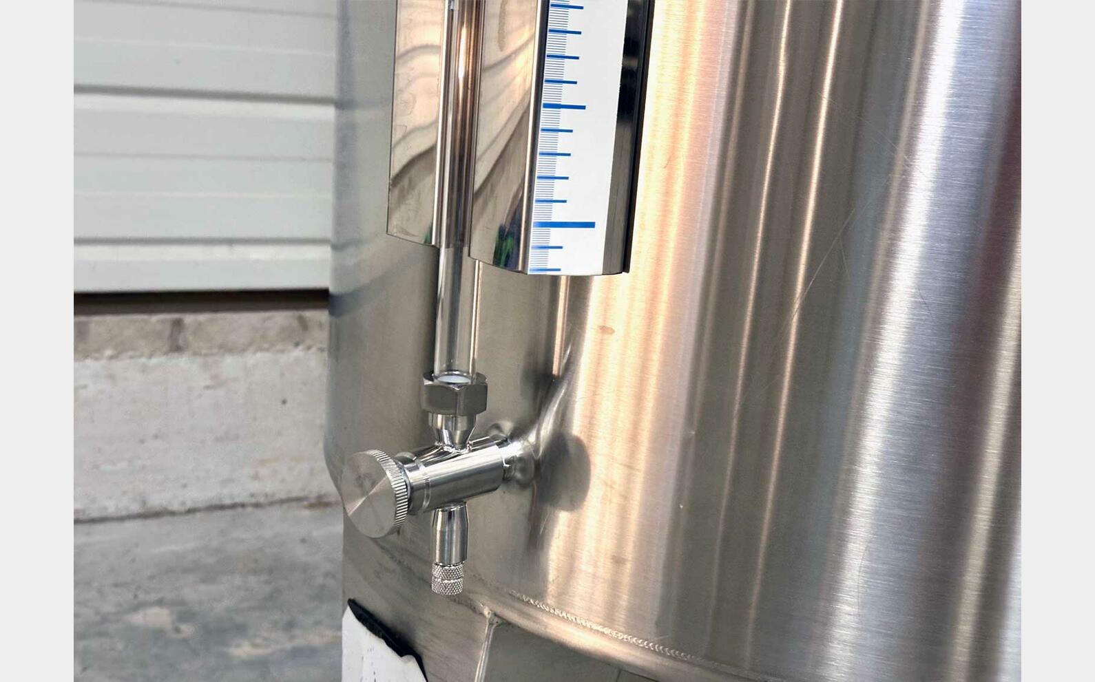 Cuve inox 316 chapeau flottant 5 HL (500 litres) ARSILAC